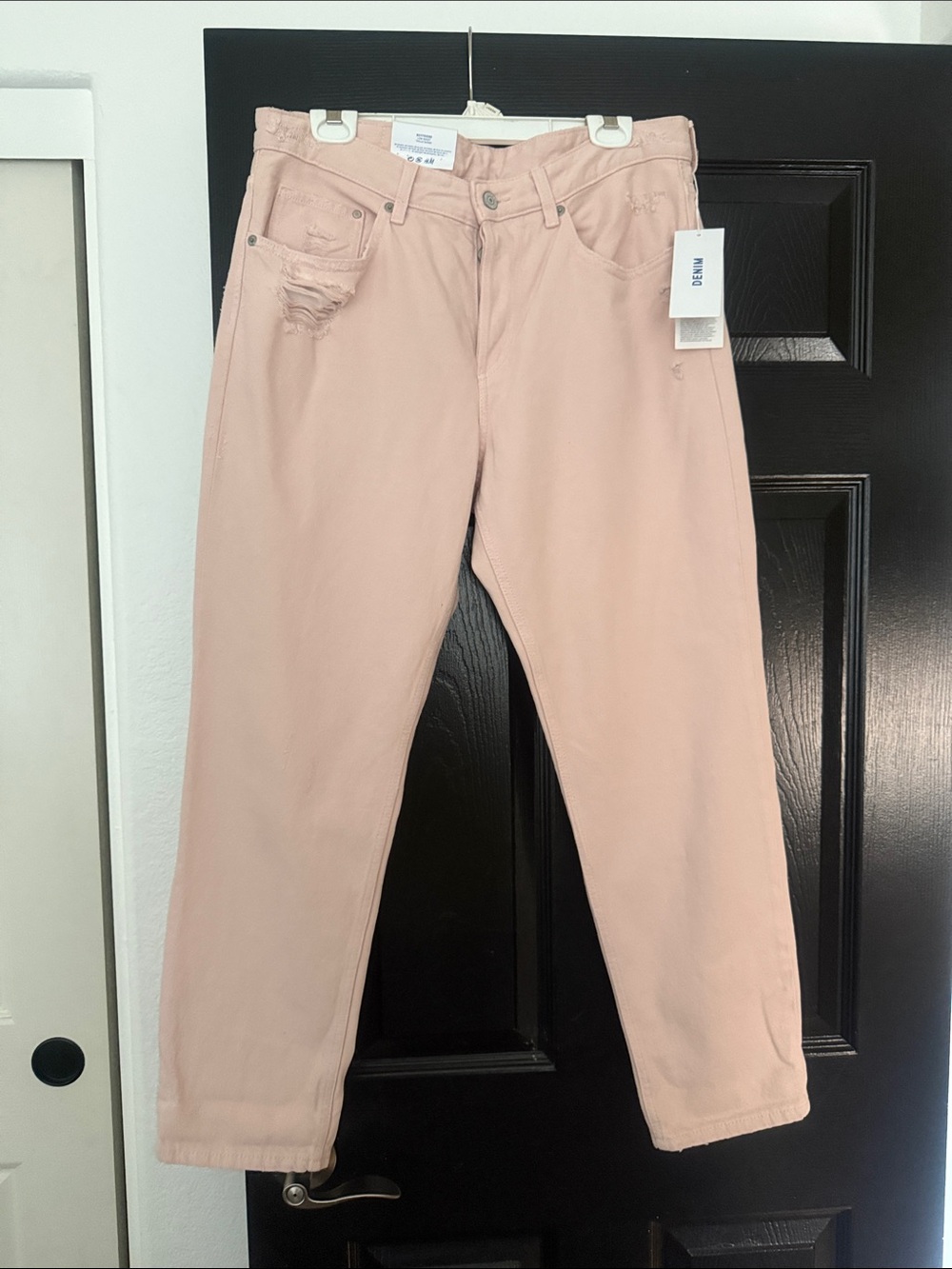 H&M Women’s Light Pink Jeans